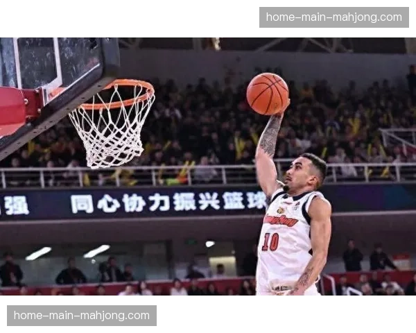 前欧洲联赛最佳防守球员正式签约CBA某俱乐部，被寄予打造高位压迫体系重任